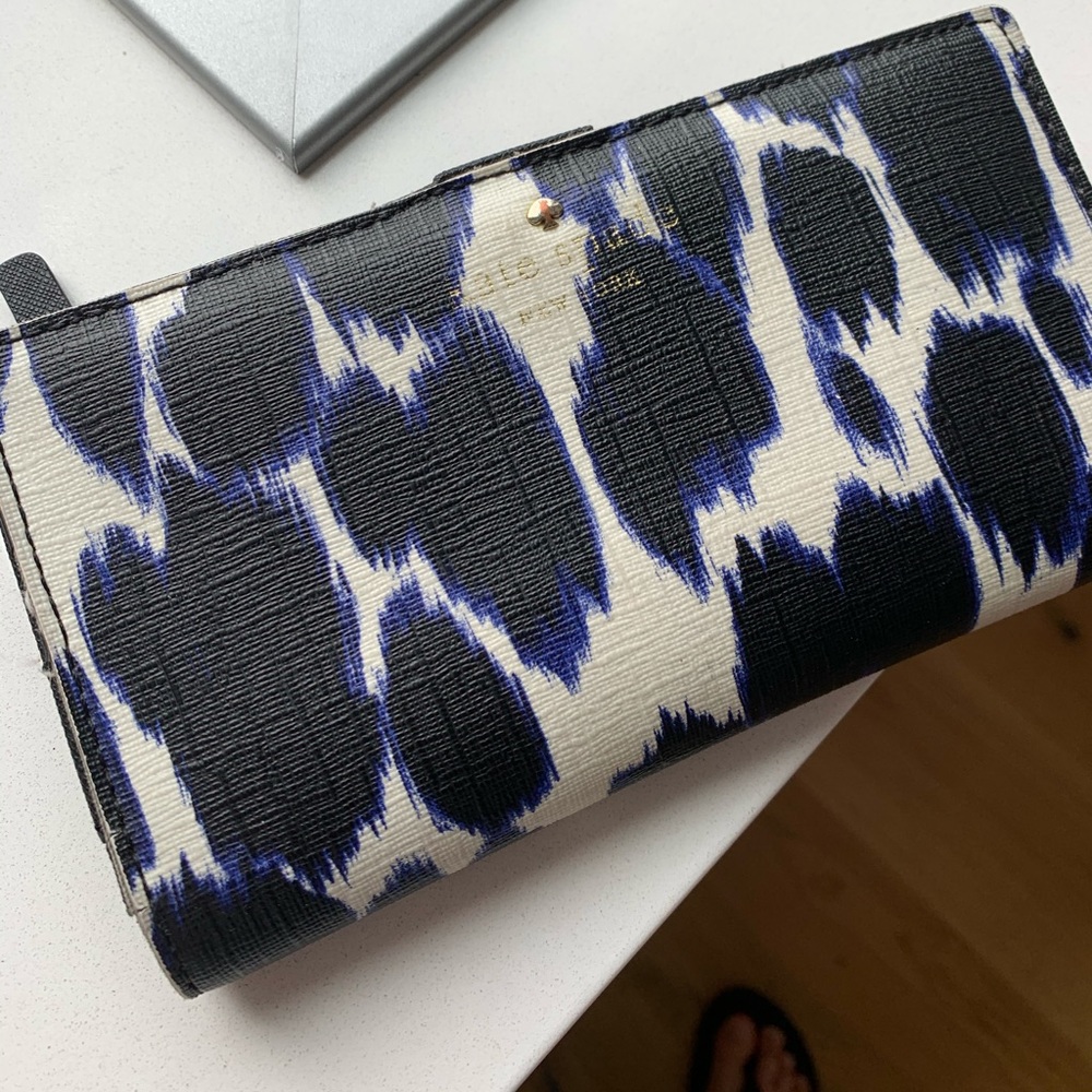 Kate Spade wallet